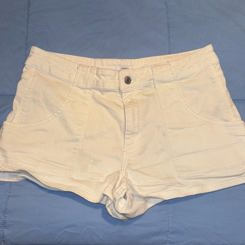 Forever 21 premium all white shorts!